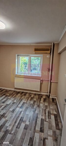 Apartament 3 camere 74mp Metrou Aparatorii Patriei